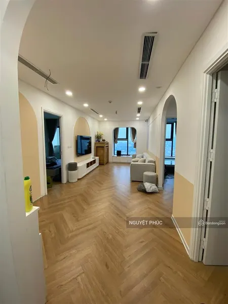 Chính chủ cần bán 3 phòng ngủ eco dream, 94m2. giá 7.8 tỷ. 0946 116 ***
