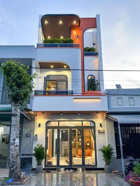 Bán nhà 3 tầng mới 100% tặng full nội thất cao cấp ngay đường d4 kdc hồng loan 6a , tp cần thơ