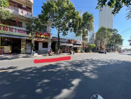 Bán lô đất ngang 11m đường hoàng diệu đi bộ ra biển có thể xây được 24 tầng phù hợp làm khách sạn