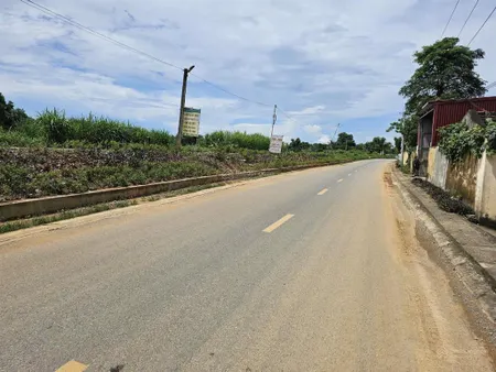 Bán gấp 2 lô đất mặt tiền 10,6m, mặt đường ql47b, yên thịnh, yên định, thanh hóa