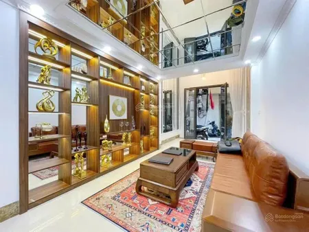 Siêu phẩm nhà đẹp long lanh giáp nhất ngõ thông kinh doanh nhỏ lô góc 2 thoáng nội thất cao cấp