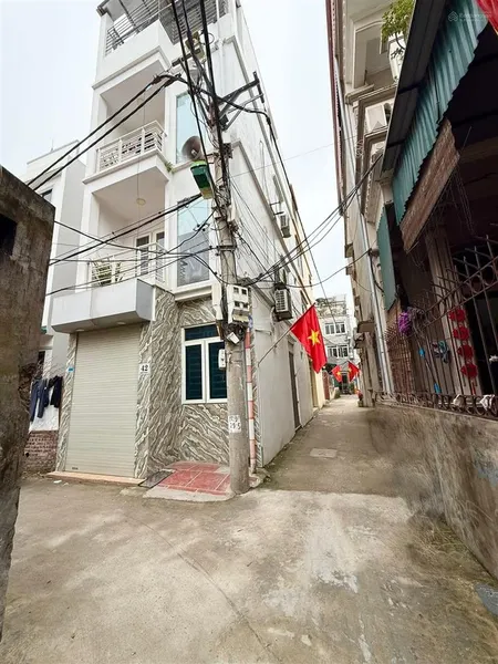 Bán nhà riêng tại tựu phúc, 6,15 tỷ, 32m2, 3pn, 4wc, pháp lý đầy đủ