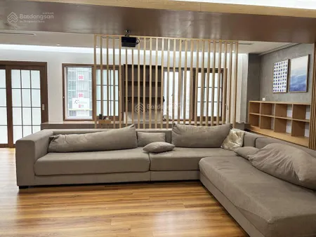 Bán căn góc tòa g3 ciputra view thành phố