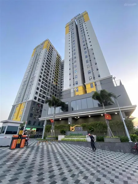 Bcons green view 2pn full nội thất 2,17 tỷ bao ra sổ mt quốc lộ 1k sát siêu thị go phạm văn đồng