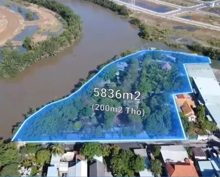 Bán 9,000m2 đất tặng quần thể biệt thự sân vườn mặt tiền đường chính gò cát & mt sông gần 100m q9