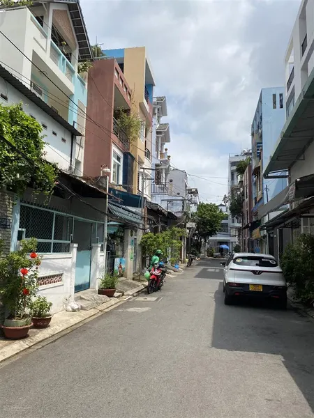 Quá rẻ quá hời 63m2, đường nhựa 8m ca văn thỉnh, ngang 4,1m vuông vức chỉ 5,4 tỷ