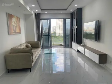 Cần bán căn hộ 3pn 133m2 balcon dài giá siêu tốt tại scenic valley 1 phú mỹ hưng