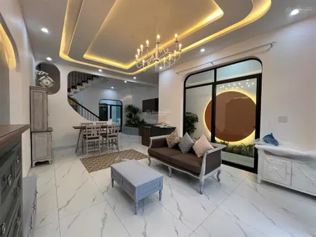 Nhà 2tầng mới xây dựng nội thất cao cấp ngay làng an mỹ
