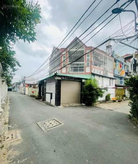 Bán nhà đẹp góc 2 mặt tiền 8,2x12m. đúc 2 tấm kiên cố hẻm 6m thông đường ta16, phường thới an. q12
