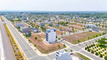 Bán nhà mặt phố tại kđt cát tường phú hưng, 3 tỷ, 130m2, view đẹp