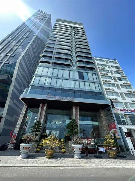 Bán toà building khách sạn mặt phố trấn vũ ba đình 250m2x11t có hầm,dòng tiền 500tr/tháng,sổ nở hau