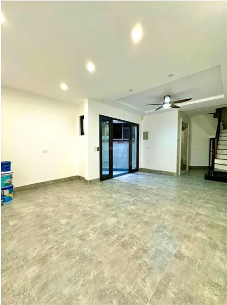 Võ thị sáu nhà mới 45m2 5 tầng thang máy chỉ 12 tỷ hơn