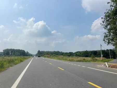 Cần bán lô việc bán 52.000m2 qh skc mặt tiền đường mòn hồ chí minh, phù hợp đầu tư và sản xuất