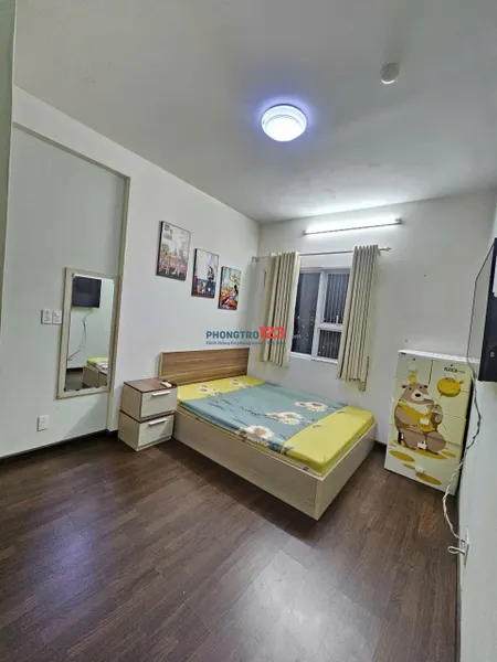 Chung cư Hoa Sen gần Đầm Sen, căn 2p ngủ, 77m2, nội thất giá 11tr
