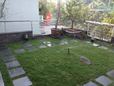 Cho thuê MBKD lô góc Trần Thủ Độ – Hoàng Mai, 300m² – MT 35m – từ 100tr/tháng