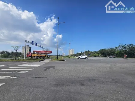 CHO THUÊ LÔ ĐẤT TRƯỜNG SA, DIỆN TÍCH KHỦNG 3700M2