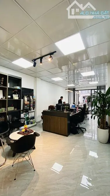 Cho thuê văn phòng Mỗ Lao , 56 m2/ tầng, phù hợp làm văn phòng đại diện, kinh doanh online