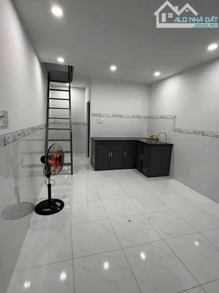 Cho thuê nhà trệt gác Trần Chiên gần đại học Tây Đô 3,5 triệu