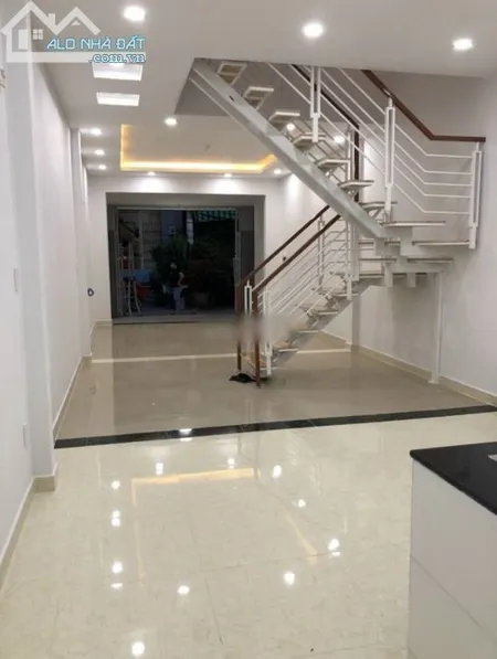 Nhà cho thuê Chiến Lược 4x14m đúc 1 tấm 7,5tr