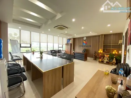 Cho thuê văn phòng FULL nội thất dt 70m2 giá 13 triệu tại Nguyễn Cơ Thạch, Nam Từ Liêm
