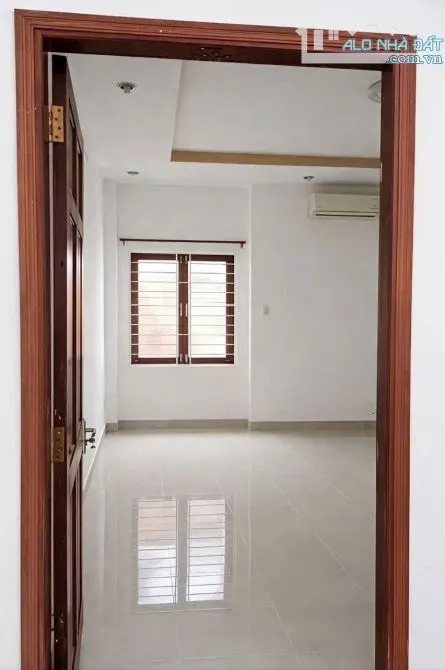 Cho thuê👉Nhà Sạch Đẹp 2 Lầu Gần Bệnh Viện Q12 Giá 10tr/th