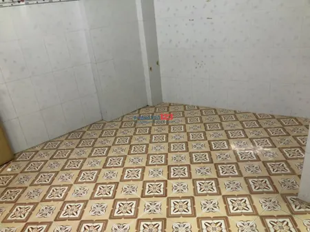 Phòng trọ dưới đất 16m2 tại quận 8 có bếp, vệ sinh riêng nằm trong khu an ninh