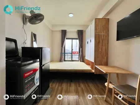 Cho thuê phòng full nội thất, cửa sổ lớn - gần chợ Bà Chiễu, Phan Xích Long giáp Q1, Q3.
