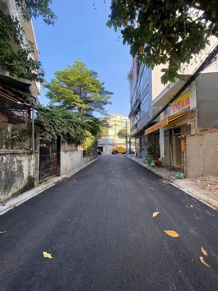 Cho thuê nhà giá tốt bàu bàng 4x15m 3 tầng chỉ 15 triệu thích hợp kinh doanh đa ngành
