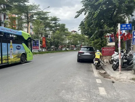 Cho thuê nr 68m2 tại ngõ 58 đào tấn, ba đình, hà nội giá 30 35 triệu vnd có thương lượng.