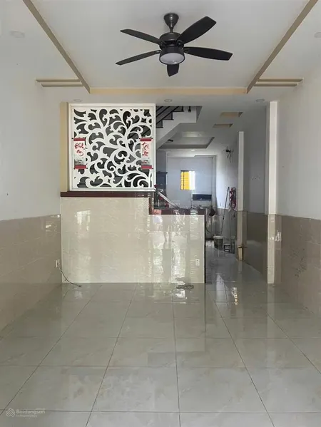 Cho thuê nhà 1trệt 1lầu, mt hẻm long trường q9 giá 7.5triệu/tháng kinh doanh hoặc mở vp