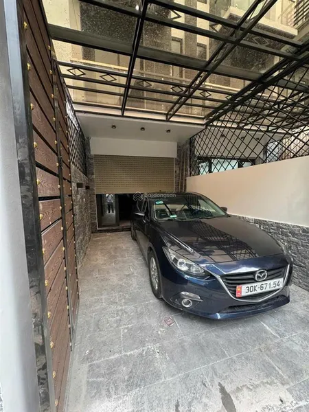 14 triệu/ tháng nhà 75m 5 tầng thang máy 6 phòng ngủ mới full đồ phố chu huy mân.