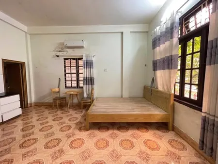 Cho thuê nhà trọ, phòng trọ Lý Tự Trọng