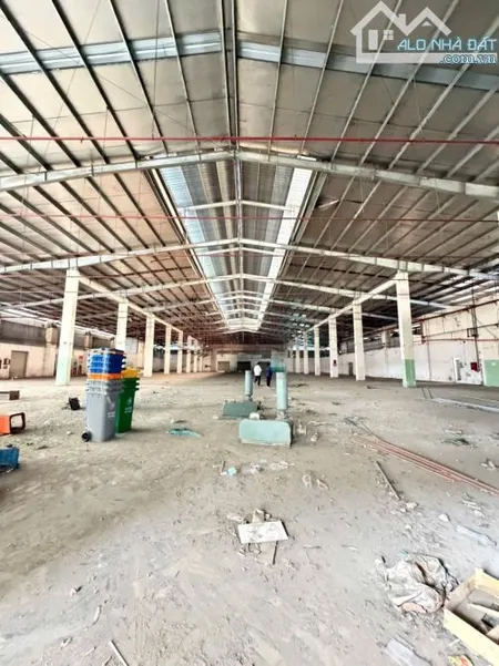 XN024 Cho thuê MB kinh doanh Kho chứa hàng 4300m2 MT Ql1A Gần 2 KCN lớn AMATA và Hố Nai