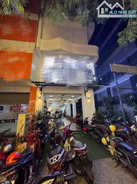 cho thuê 2 mặt tiền Hoàng Văn Thụ, Phường Tân Sơn Nhất, TP Hồ Chí Minh
