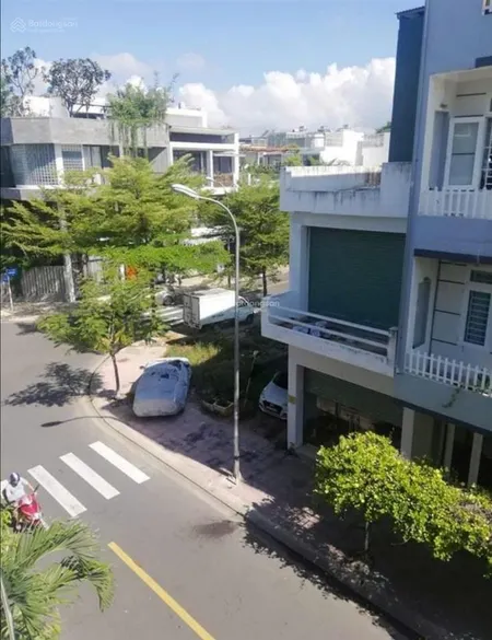 Cần cho thuê phòng tại đường 8c kđt lê hồng phong, trung tâm tp nha trang, có ban công rộng thoánng