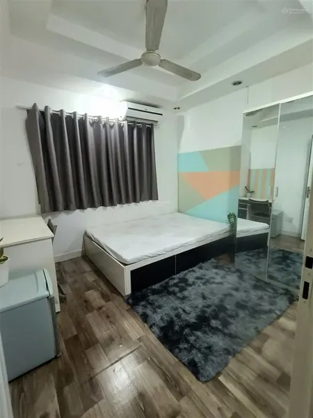 3tr7 phòng 15m2. có cửa sổ, đủ nội thất. hẻm xe hơi lớn 118/xx trần quang diệu, p.14, quận 3