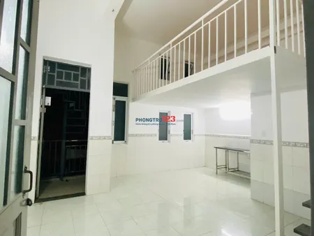CHÍNH CHỦ CHO THUÊ PHÒNG PHƯỚC LONG A, PHÒNG RỘNG, GIỜ GIẤC TỰ DO (dọn vào ở ngay)