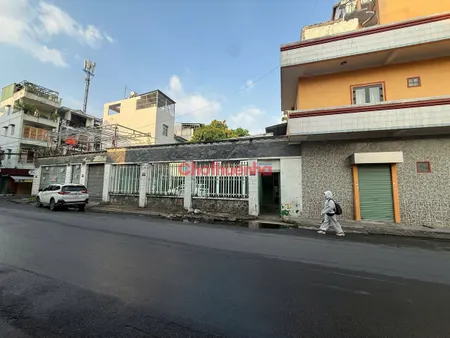 Cho thuê nhà nguyên căn đường Số 10, Phường 13, Quận 6. 346m2