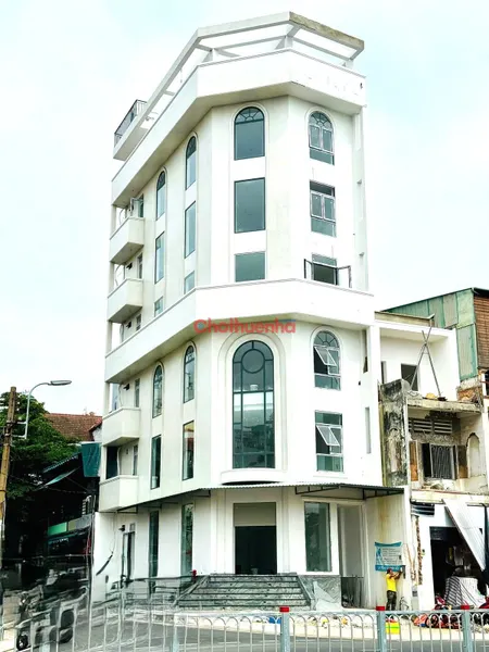 Góc 2MT Dương Quảng Hàm, Phường 6, Quận Gò Vấp.