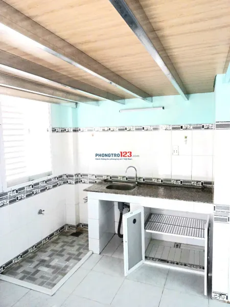 NHÀ TRỌ - NGAY NGÃ TƯ BÌNH THÁI