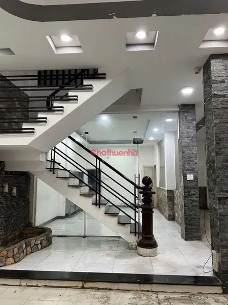 CHO THUÊ NHÀ MẶT TIỀN ĐƯỜNG 3/2 - ngang 6.6m - kinh doanh tự do