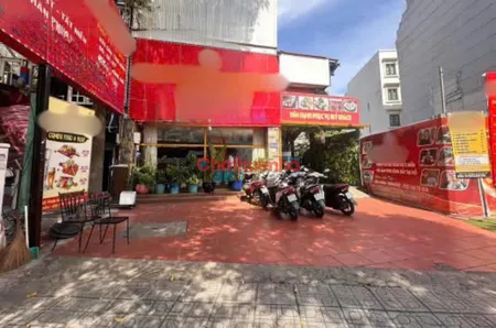 Cho thuê nhà góc 3 mặt tiền Phan Văn Trị , 20x60m, KD tự do