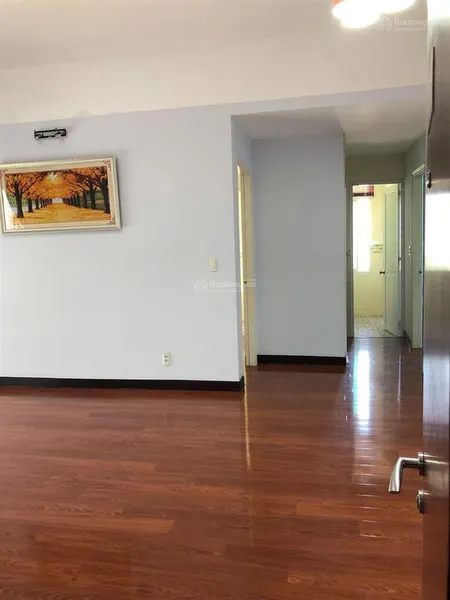Cần bán chung cư thuận việt diện tích 85m2, 3pn giá 5,3 tỷ sổ hồng rồi