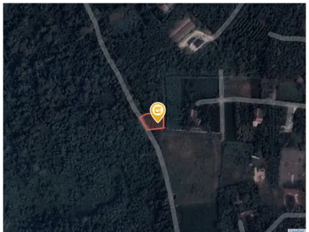 Bán đất 685m² có sẵn 483m² thổ cư ngang 30m giá 2 tỷ tại Xã Suối Hai