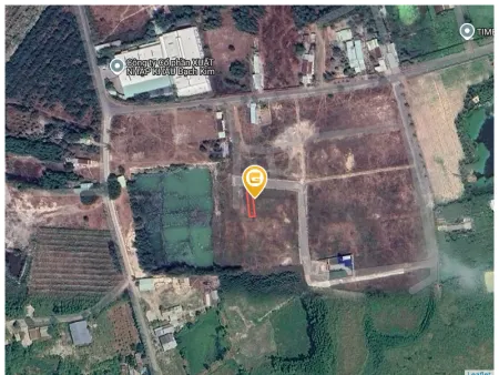 Bán nhà 143.7m² có sẵn 100m² thổ cư ngang 5m giá 890 triệu tại Xã Châu Pha