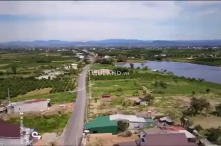 Bán đất view hồ 5.6 sào thực tế 6.3 giá 7 tỷ tl
