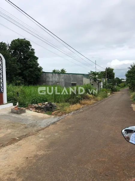 Bán đất thổ cư, dt 5*32 tc 42 giá bán 1.28 tỷ tại phường Thành Nhất.