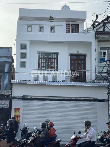 Nhà MT đường Huỳnh tấn phát Q7 .kd sầm uất