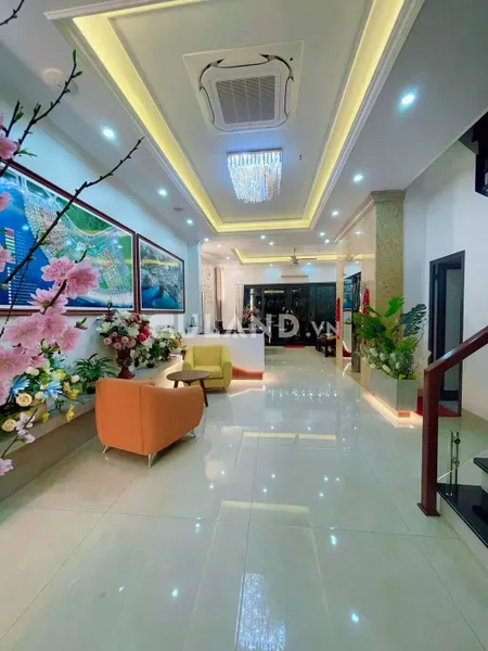 Chuyển nhượng lại căn nhà liền kề thuộc Khu đô thị Monbay, Phường Hồng Hải, Hạ Long, Quảng Ninh