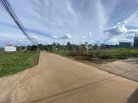 BÁN 800MV THỔ CƯ 100 GIÁ BÁN 4.8 TỶ BÁN CẢ 2 LÔ